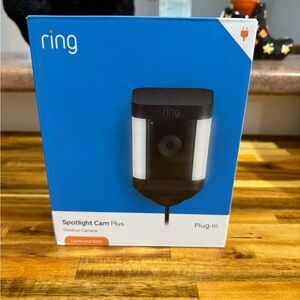 Ring Spotlight Cam